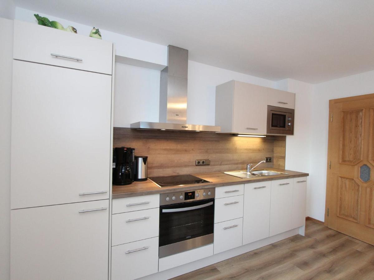 Cozy Apartment With Mountain Views Wald im Pinzgau Eksteriør billede