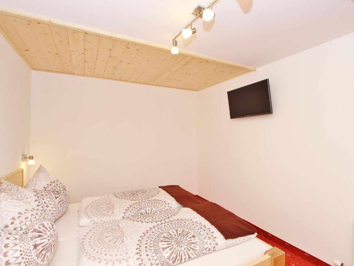 Cozy Apartment With Mountain Views Wald im Pinzgau Eksteriør billede